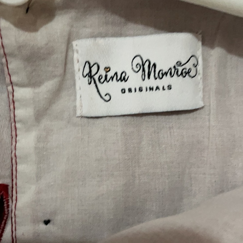 Reina Monroe Country Christmas Original size 8 - Picture 8 of 9
